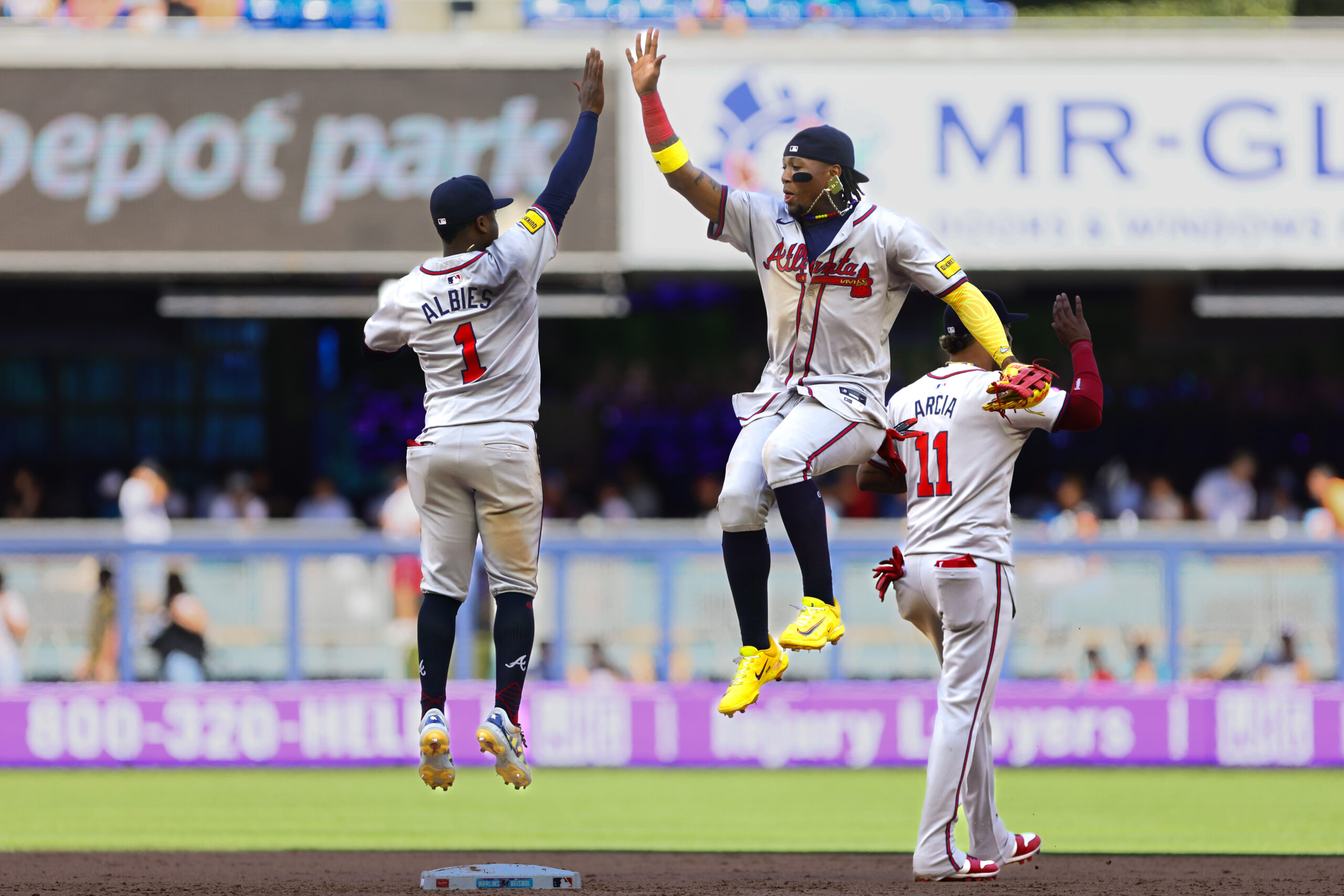 Ozzie Albies returns after a short stay on the injured list.