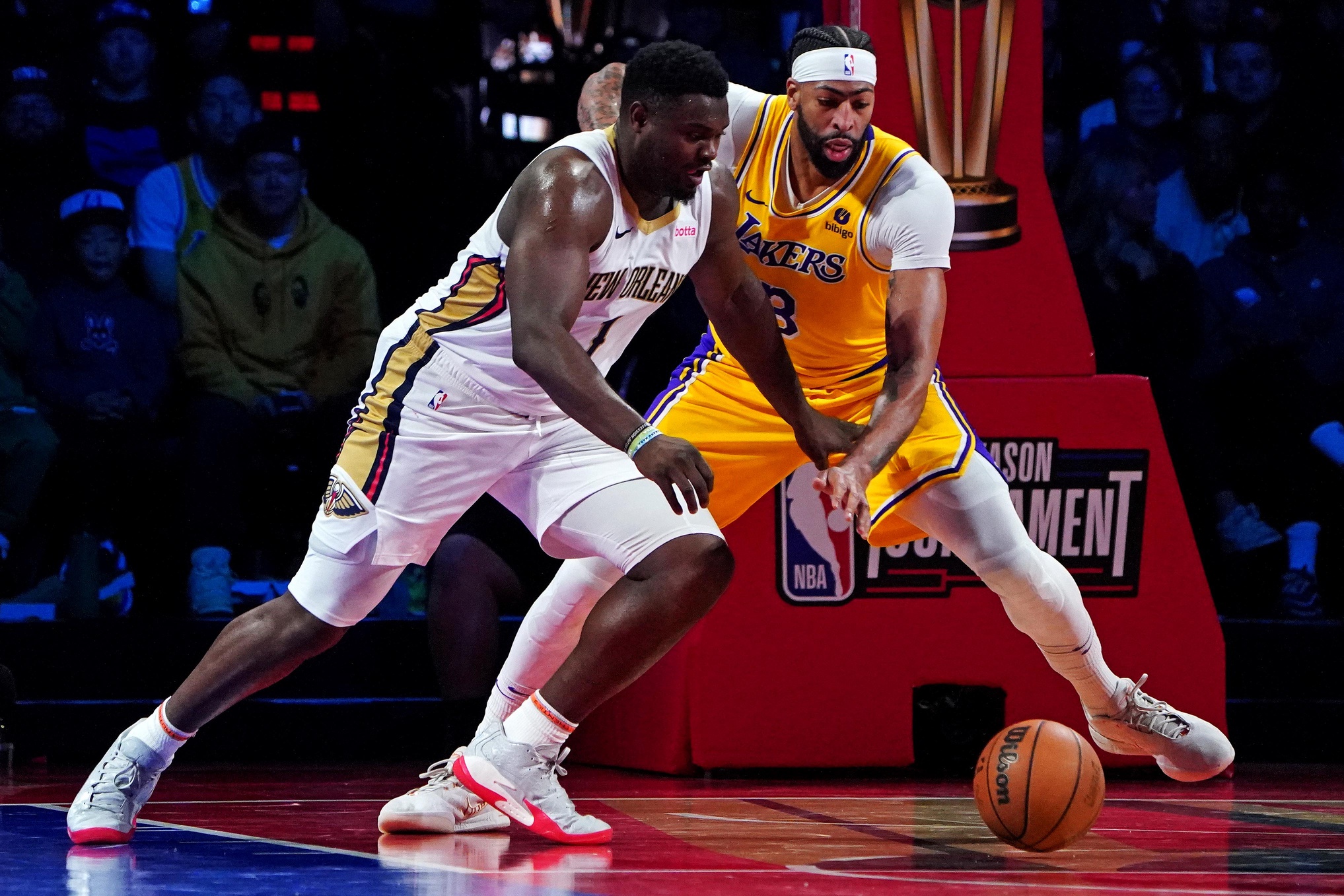 New Orleans Pelicans star Zion Williamson and Los Angeles Lakers star Anthony Davis, NBA Draft lottery picks