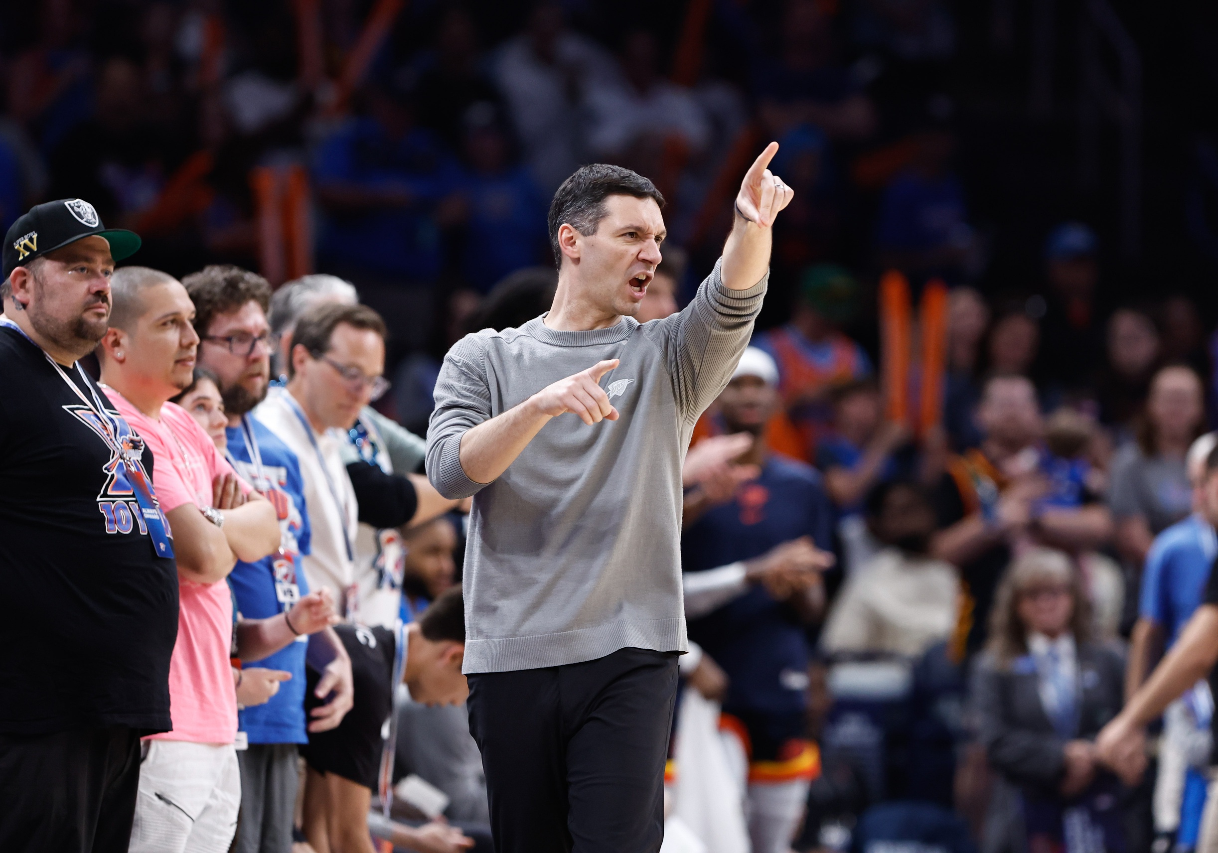 Oklahoma City Thunder head coach Mark Daigneault gestures to his team during a play against the Dallas Mavericks in the second half at Paycom Center.