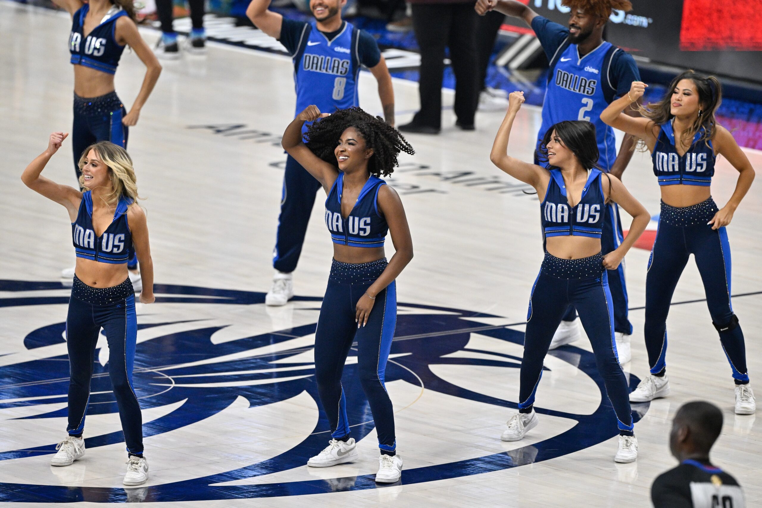 Dallas Mavericks cheerleaders