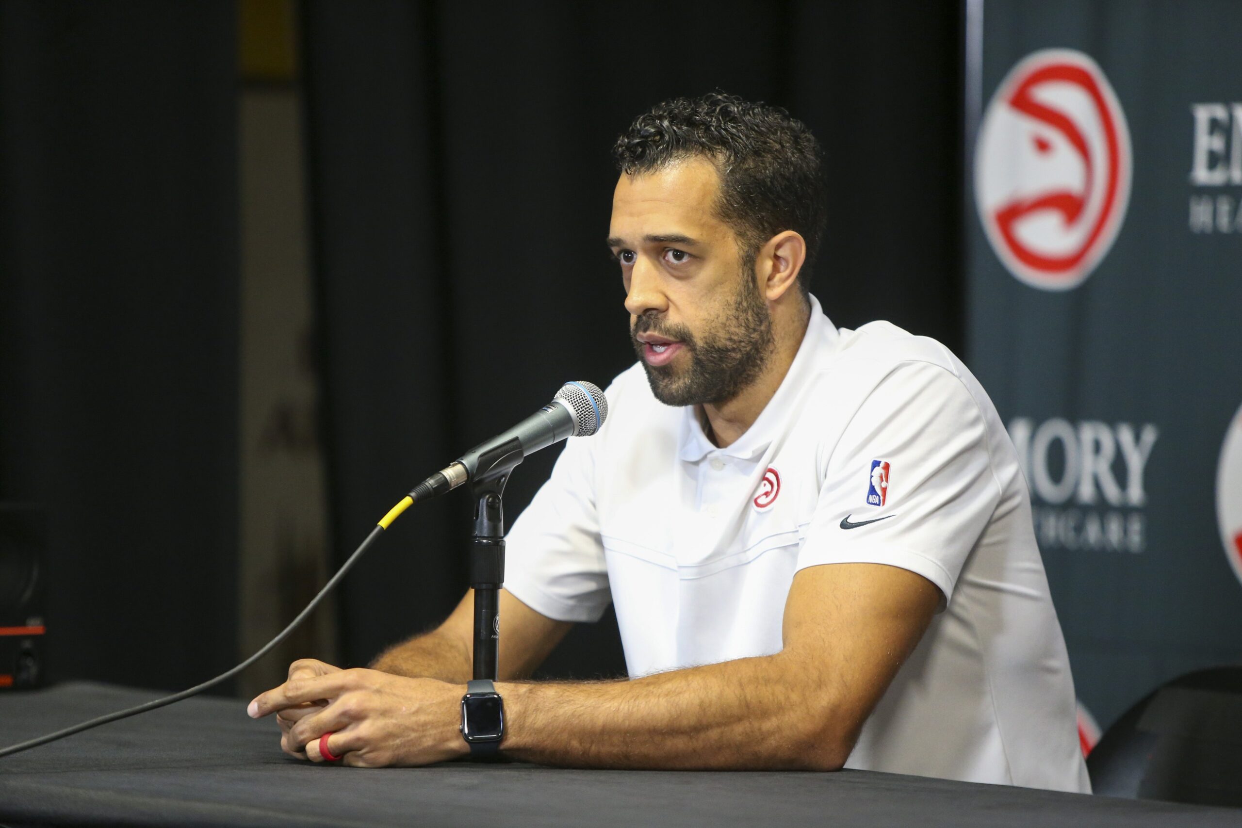 Landry Fields and the Hawks signed another two-way player.