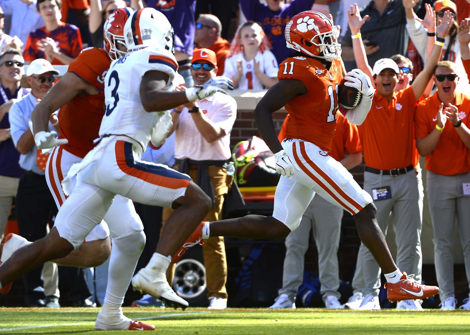 Clemson Dominates Another Conference Game