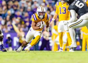 LSU hosts Oklahoma