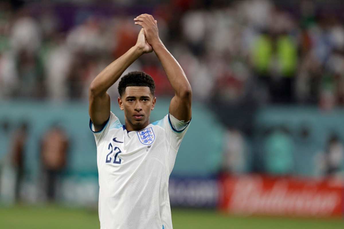 Jude Bellingham applauding to fans after they watch England vs Iran.