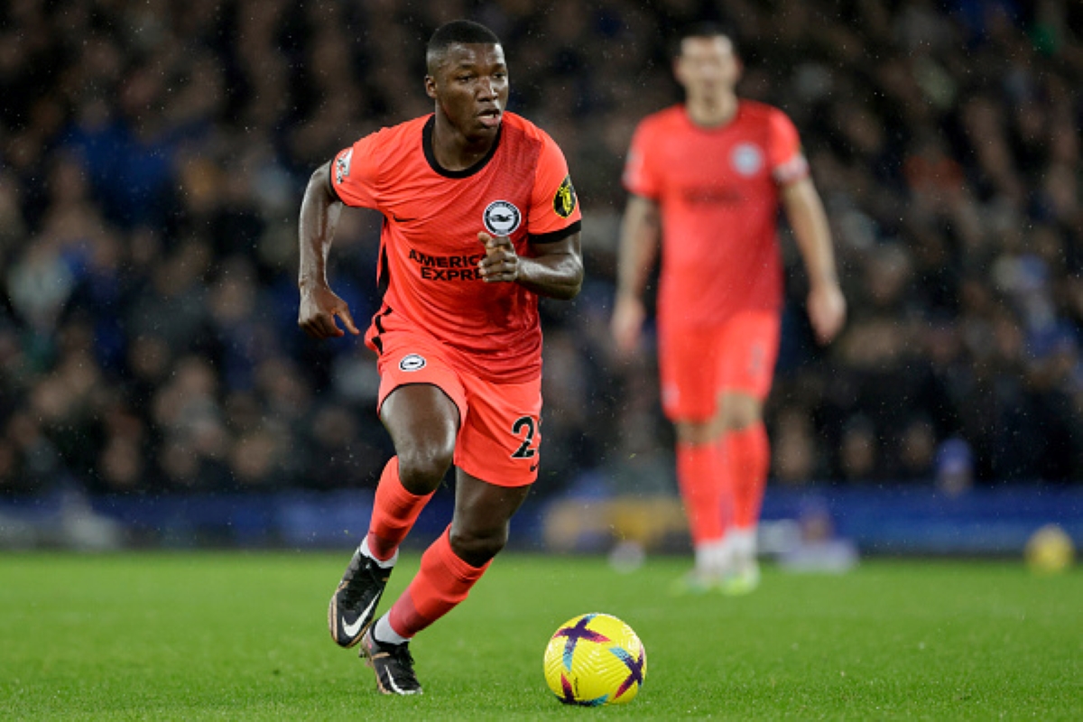 Former target for Chelsea, Moises Caicedo, with the ball