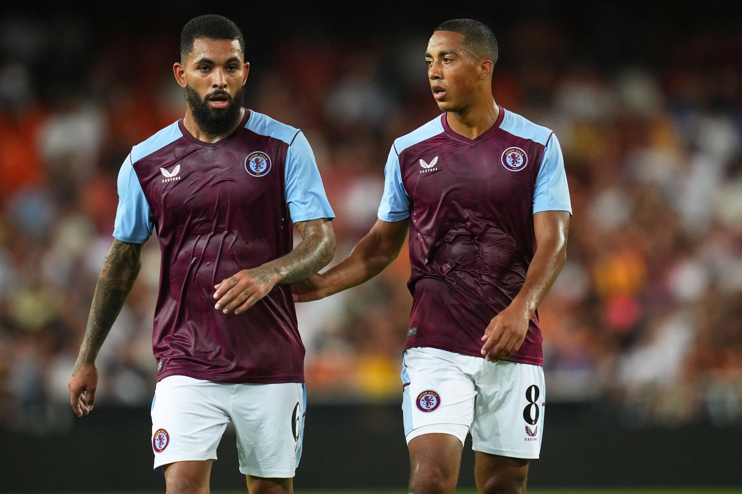 Aston Villa, Douglas Luiz, Youri Tielemans