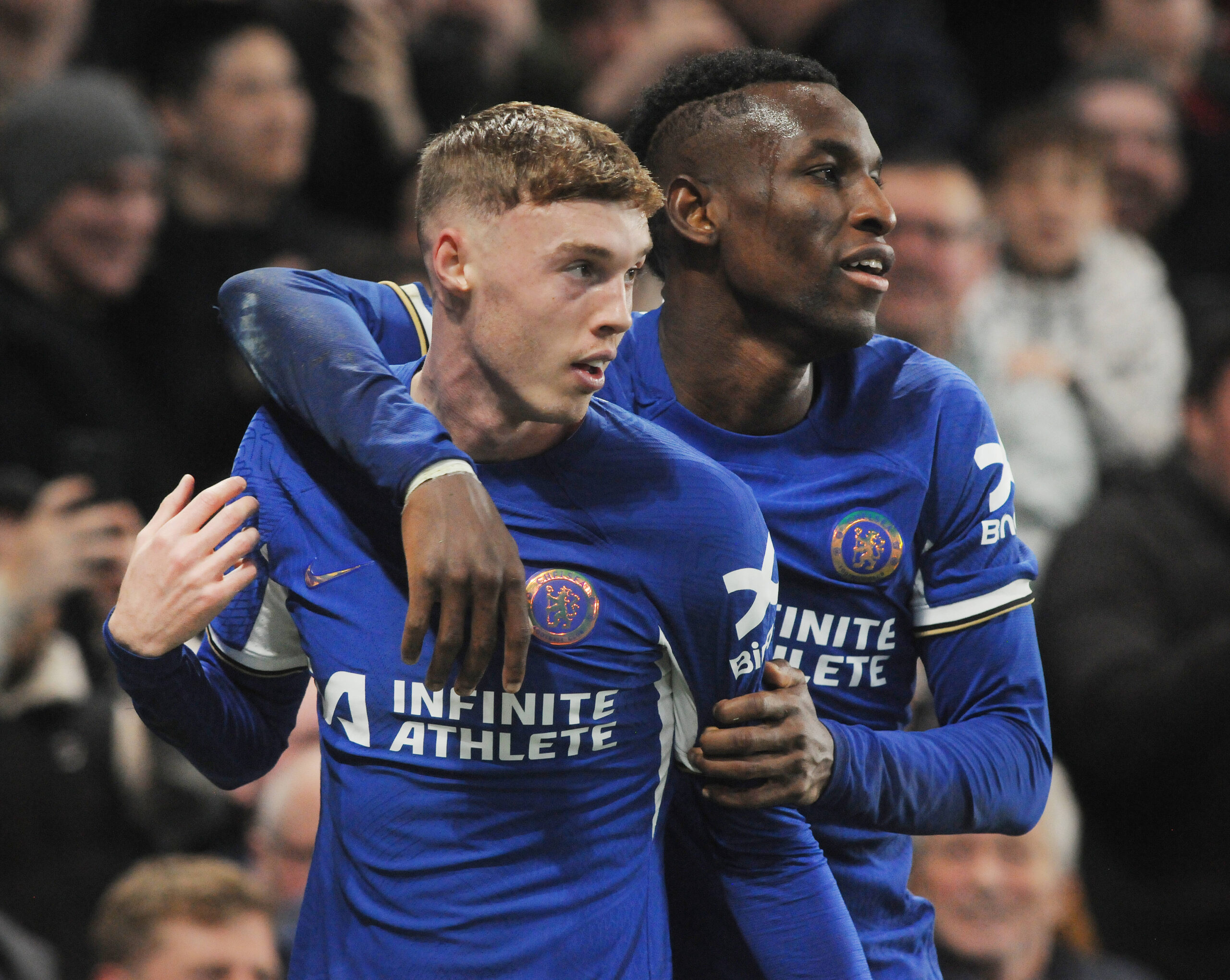 Cole Palmer and Nicolas Jackson celebrate goal