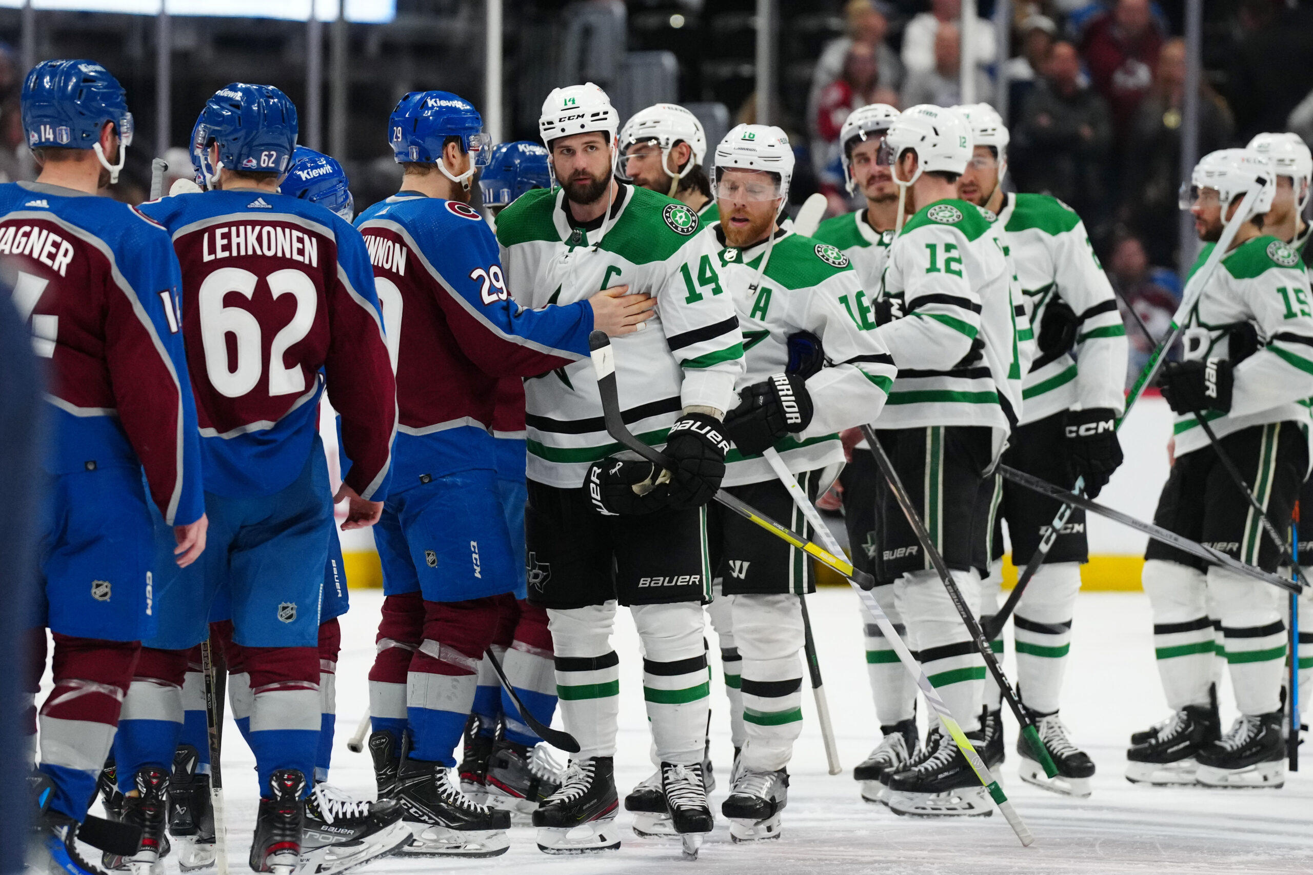 Stars vs Avalanche