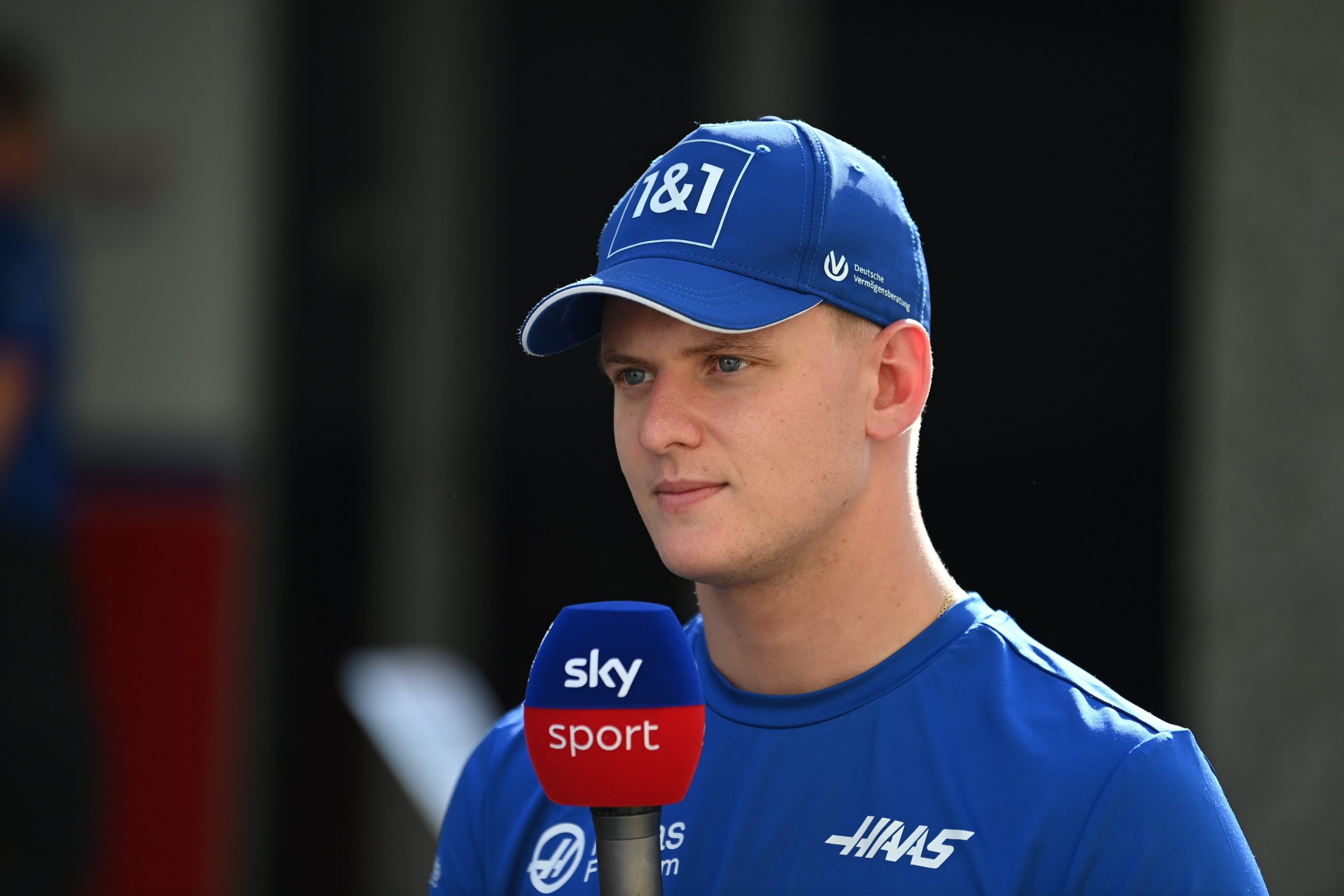 YAS MARINA CIRCUIT, UNITED ARAB EMIRATES - NOVEMBER 17: Mick Schumacher, Haas F1 Team during the Abu Dhabi GP at Yas Marina Circuit on Thursday November 17, 2022 in Abu Dhabi, United Arab Emirates. (Photo by Simon Galloway / LAT Images)