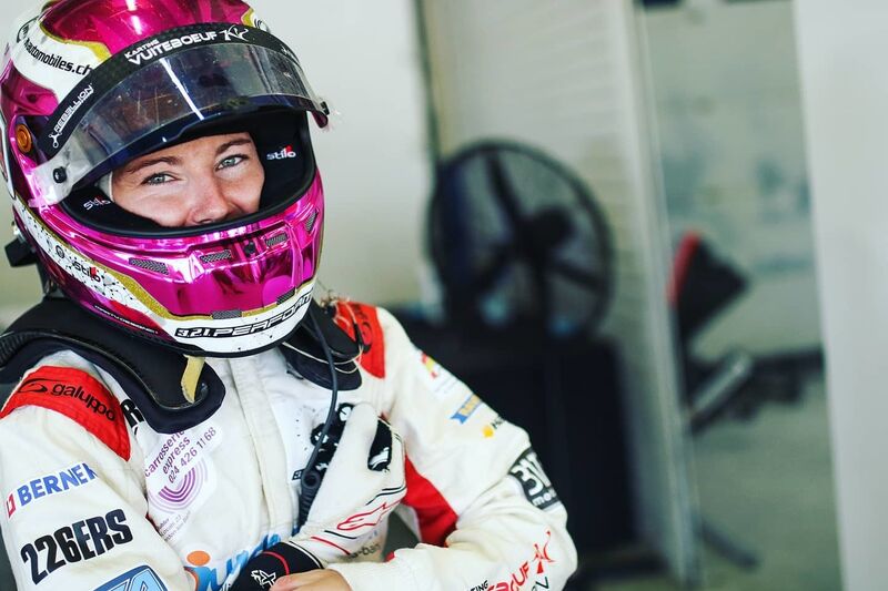 F1 Academy - Lena Buhler preparing for a race