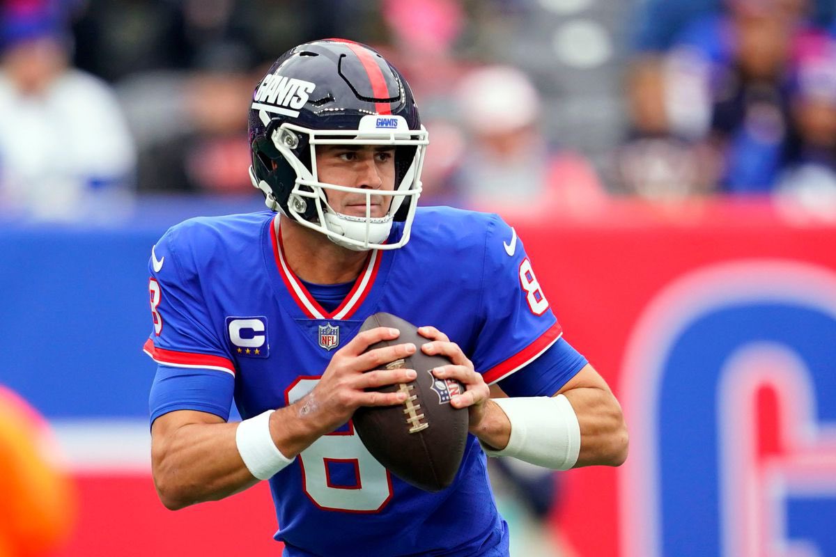 Week 8 Stream Team, led by Giants QB Daniel Jones