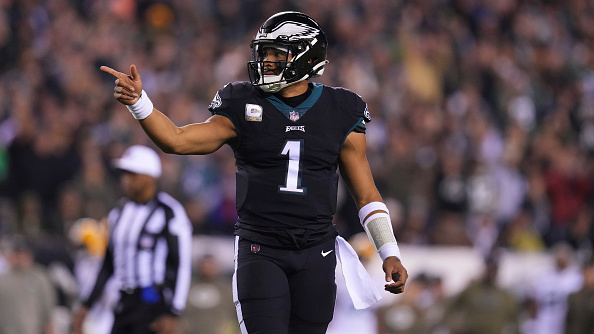 Jalen Hurts and the Philadelphia Eagles lead the NFC East playoff picture.