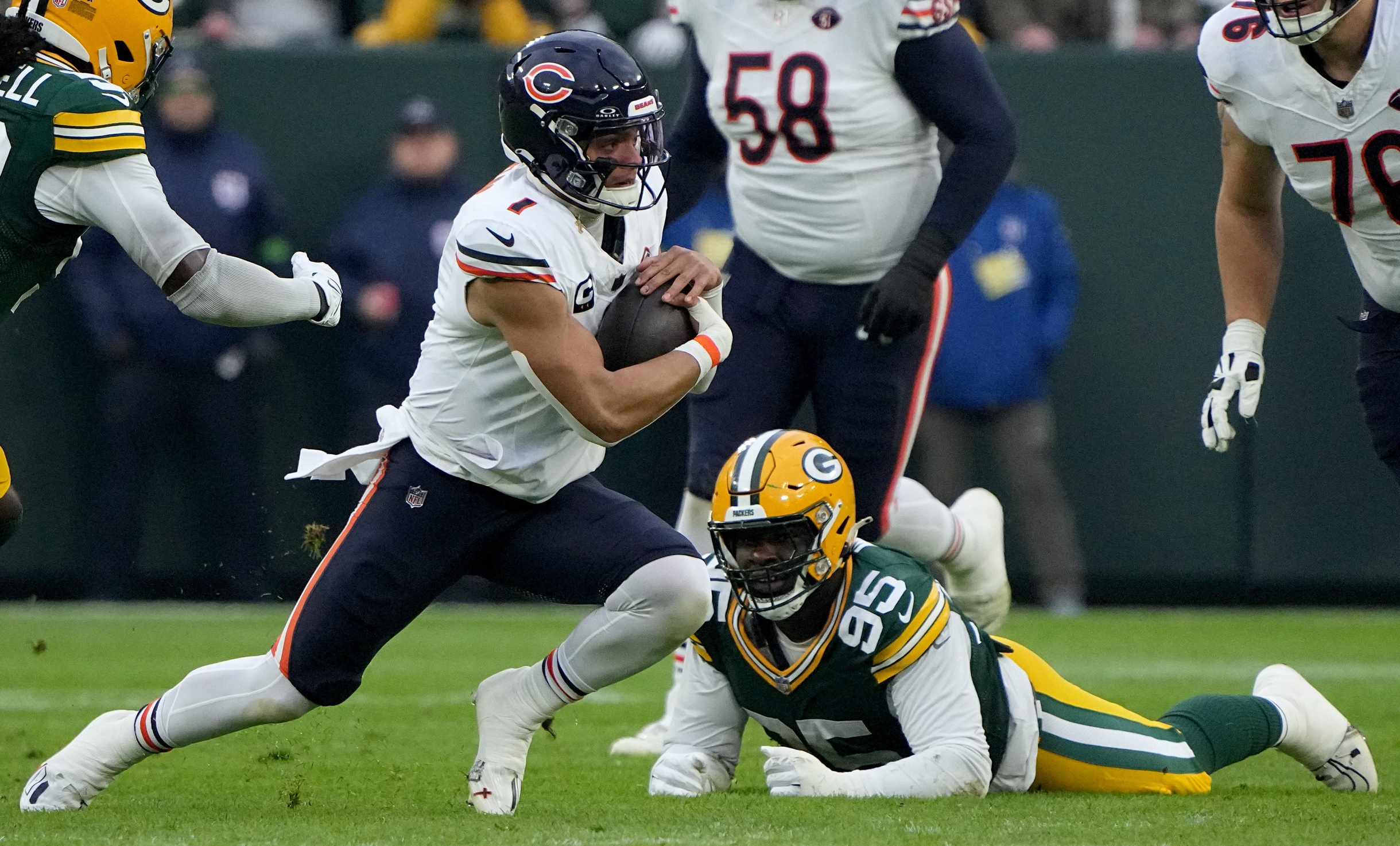 Chicago Bears quarterback Justin Fields