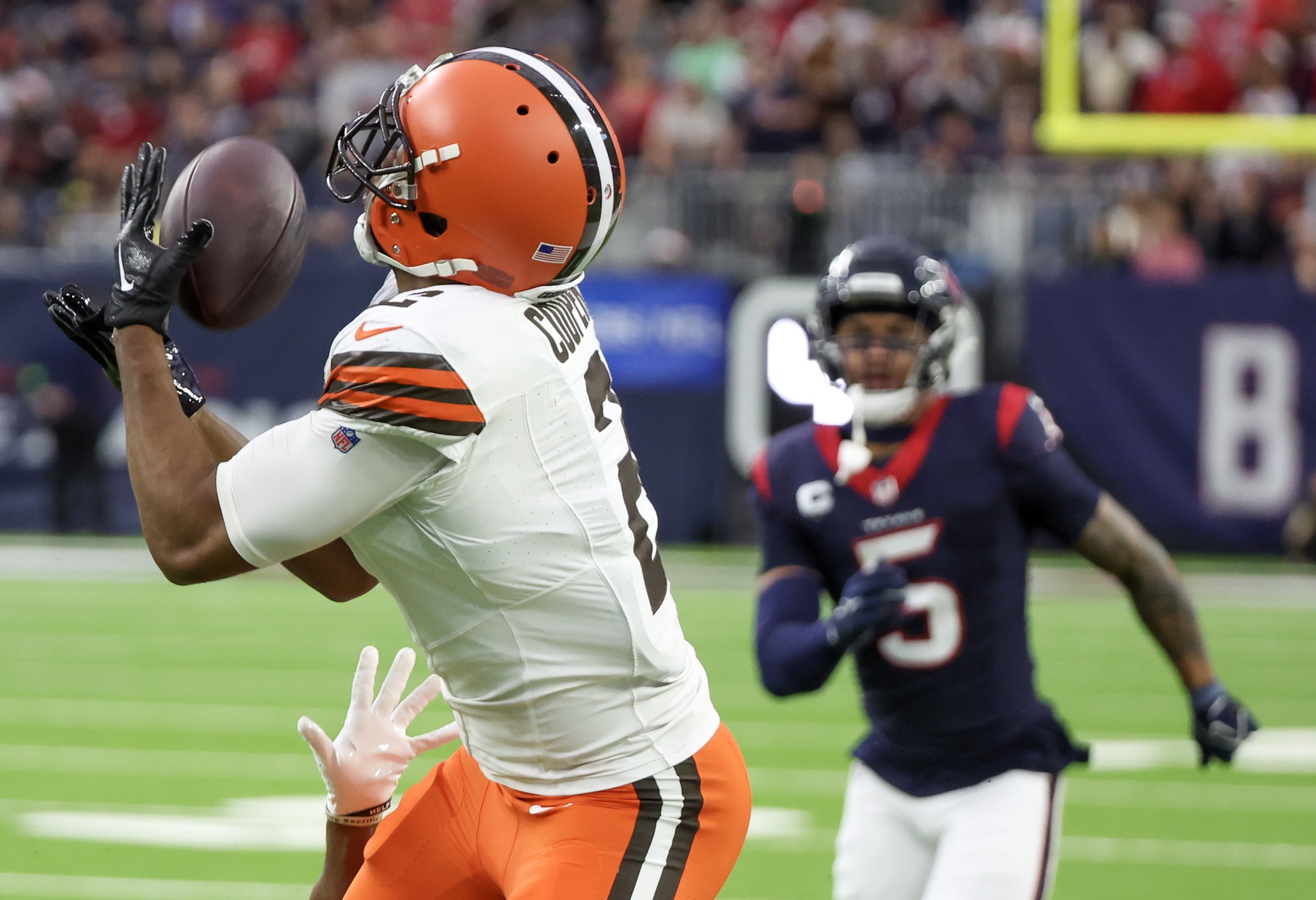 wide receiver Amari Cooper of the Cleveland Browns