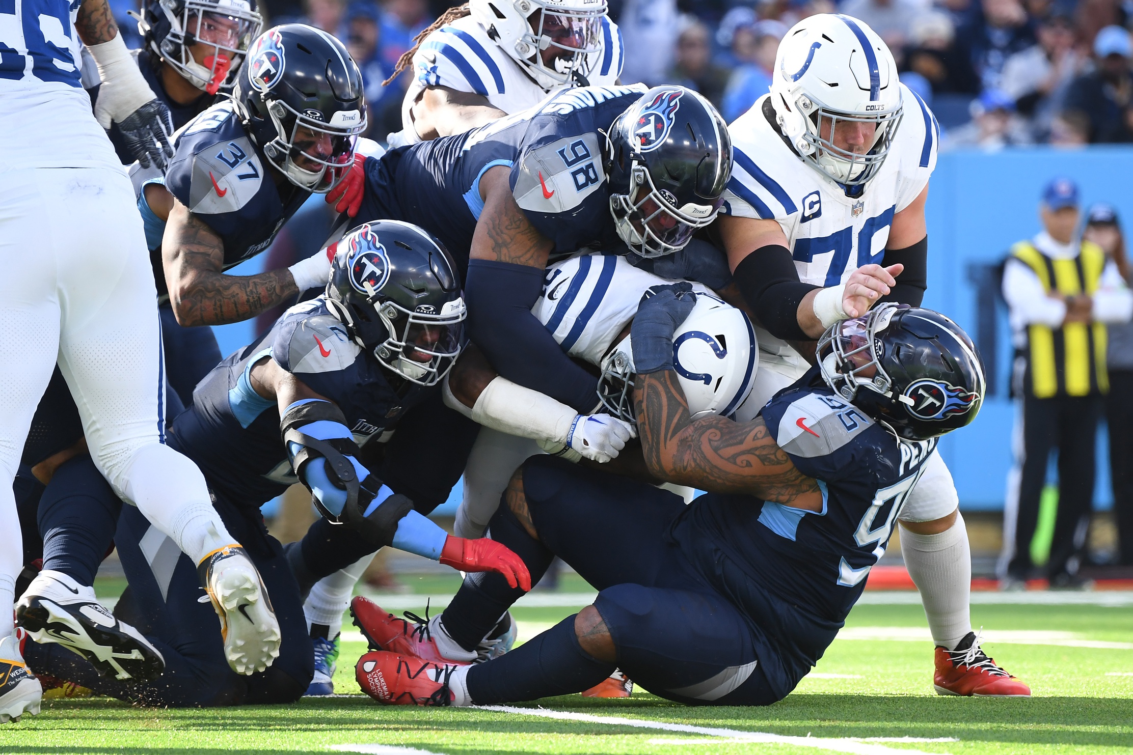 Tennessee Titans defensive tackle Jeffery Simmons