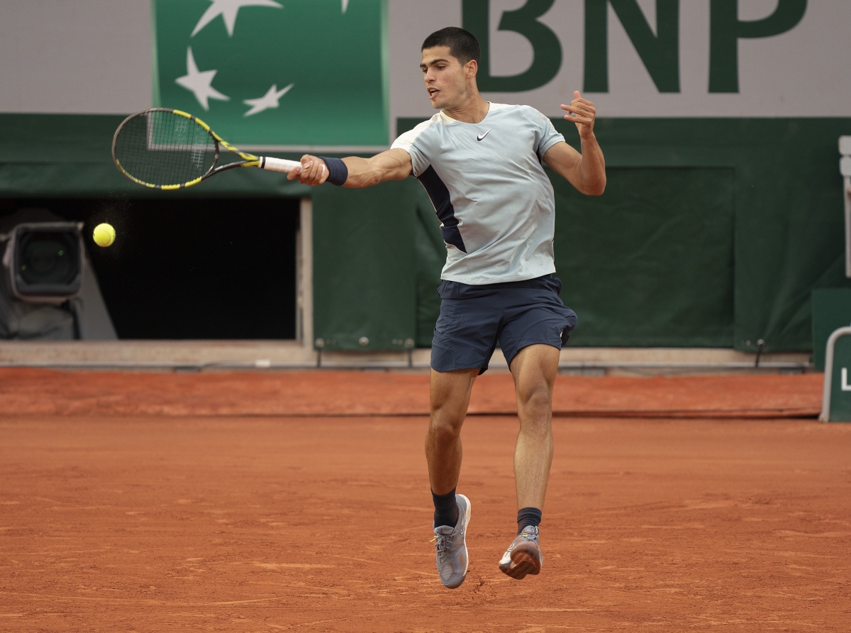 Carlos Alcaraz in action ahead of the ATP Madrid Open.