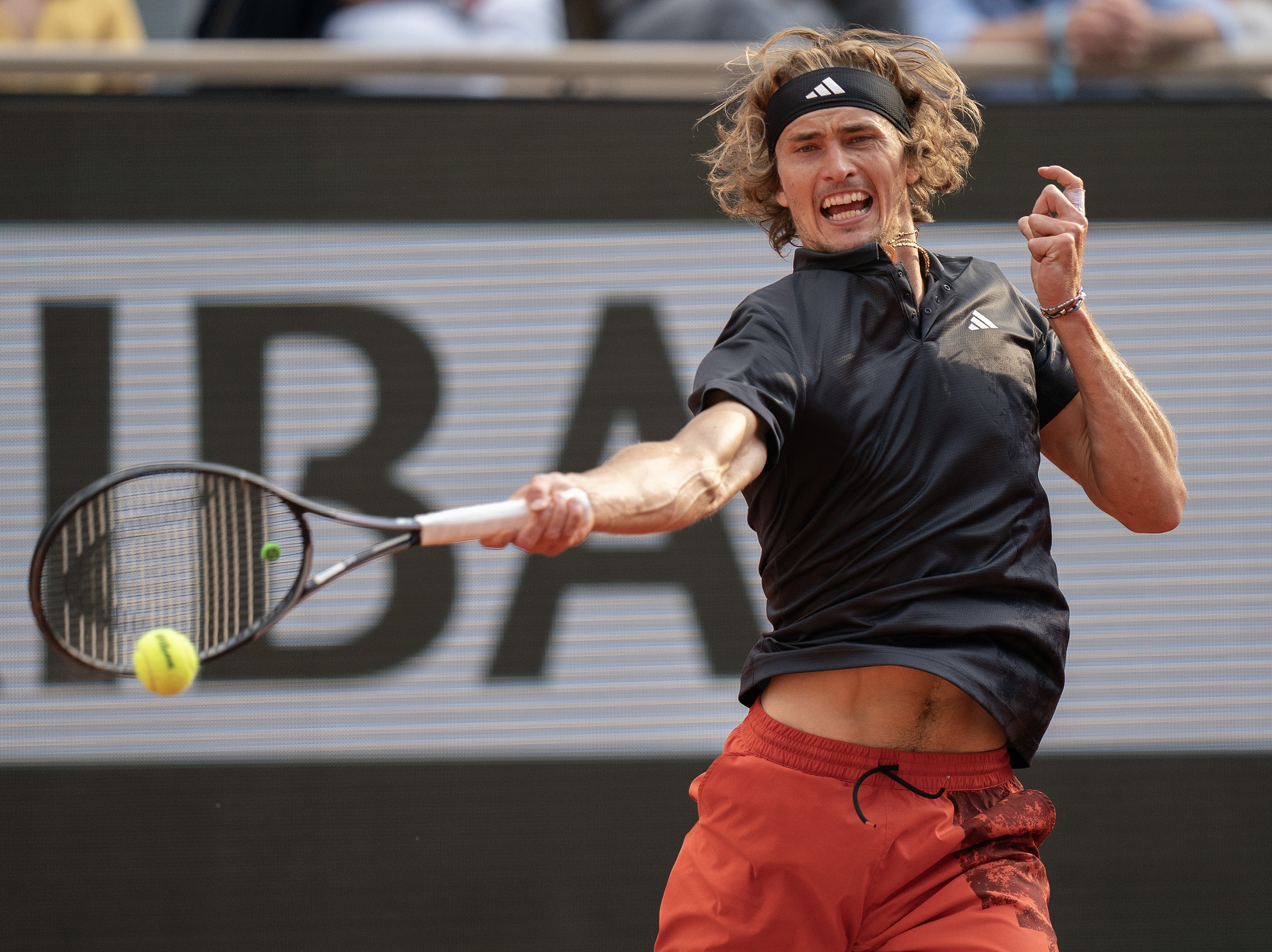 ATP Hamburg finalist Alexander Zverev in action.