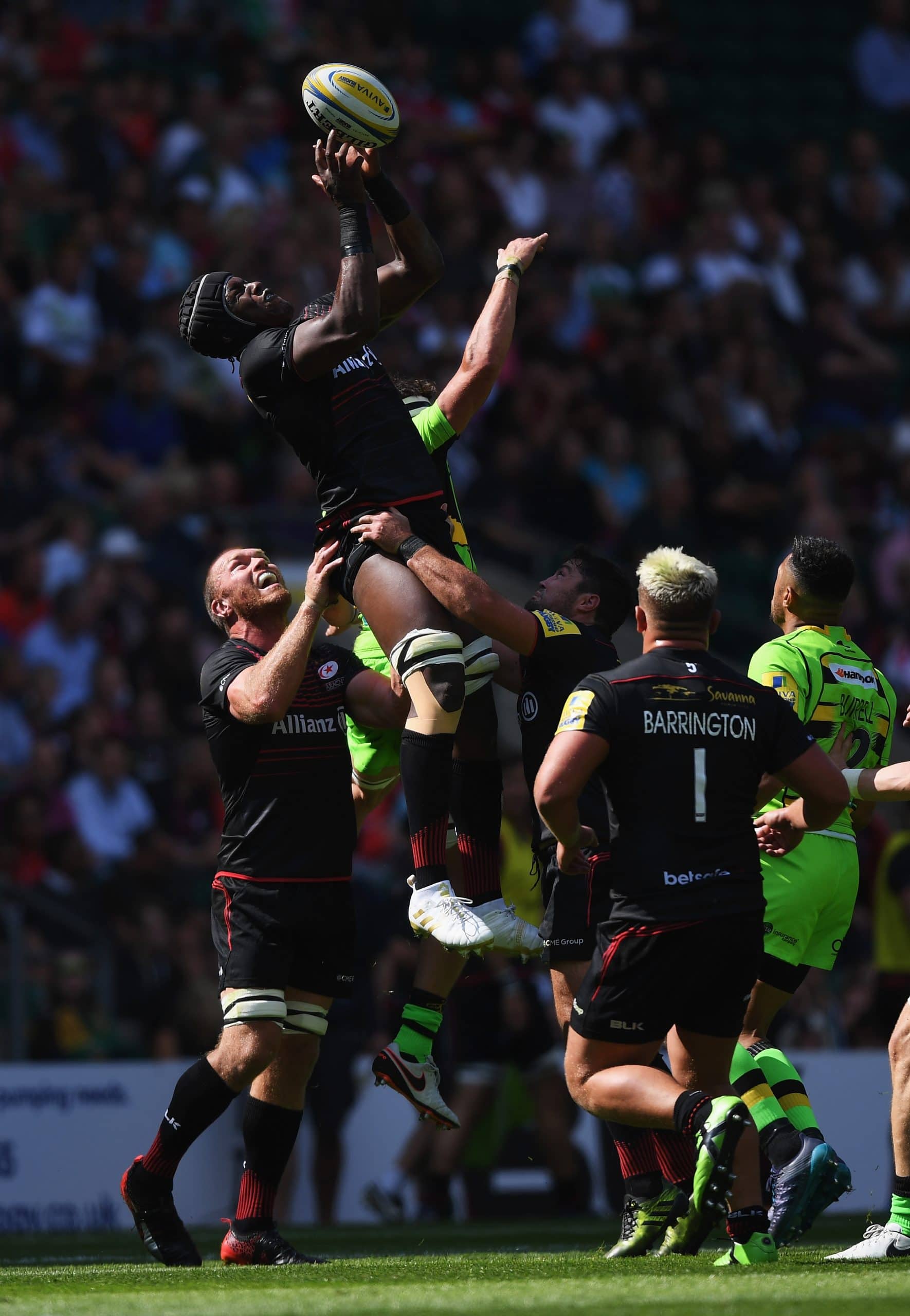 Saracens v northampton saints aviva premiership