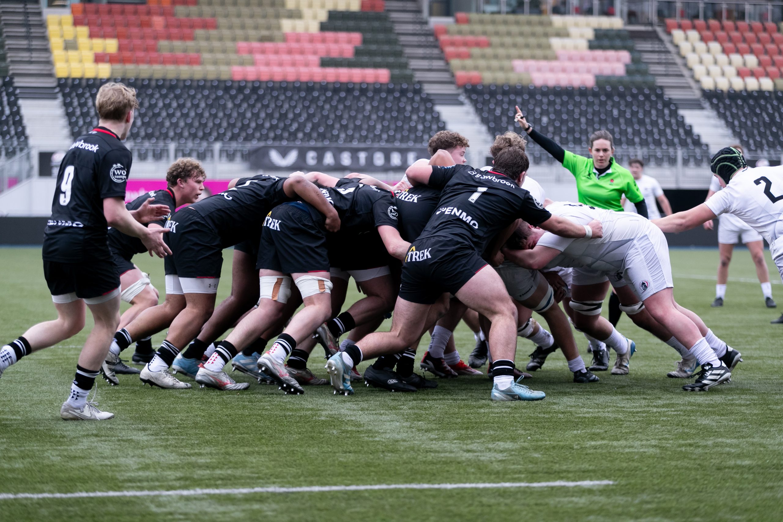 Saracens u18 v exeter chiefs u18 photo: juan gasparini / gaspafotos / saracens
